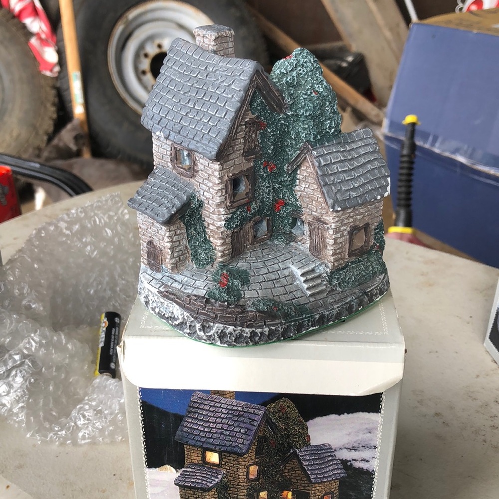 Vintage lighted cottage charmers ivy cottage